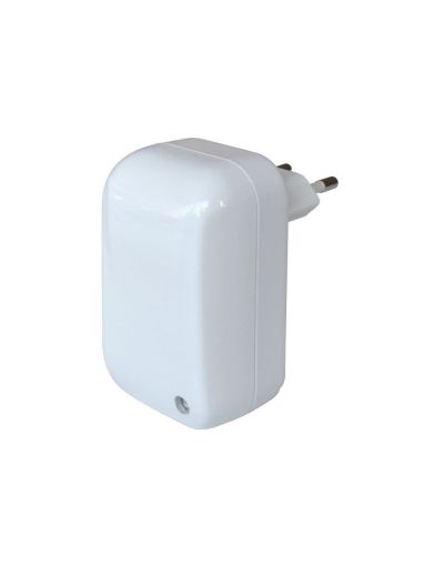 Адаптер със зарядно USB Charger 2100mA