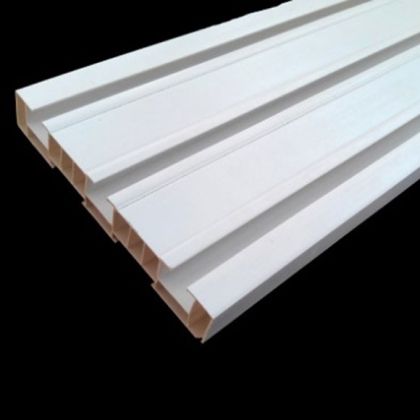 Корниз PVC триканален бял 2м