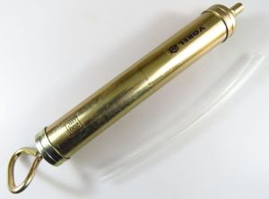 Шприц за масло VOREL 200 ml