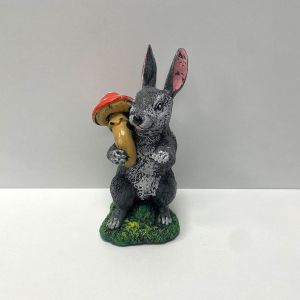 Градинска фигура Заек