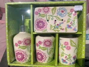Комплект аксесоари за баня керамични